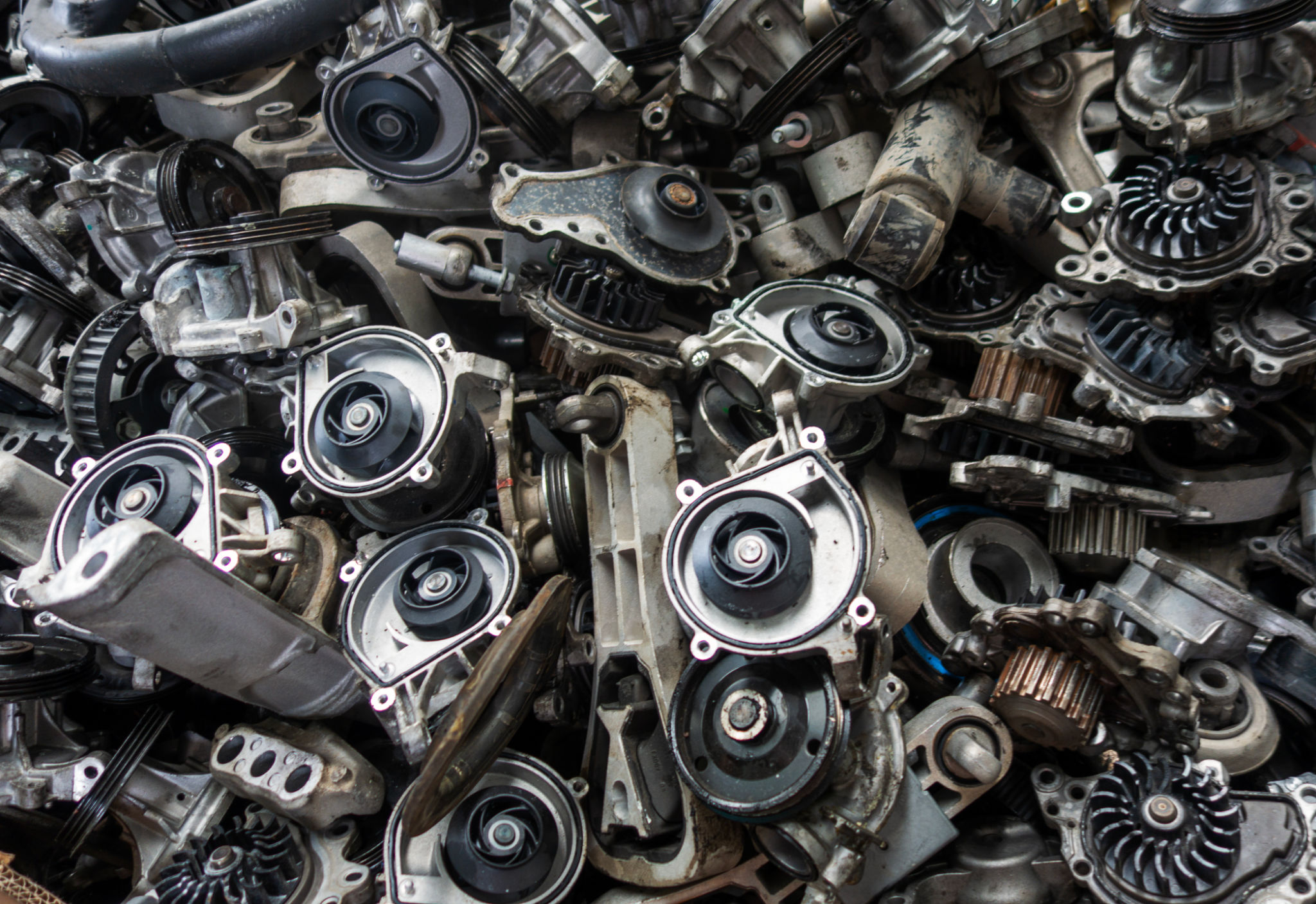 Old machine parts in second hand machinery shop. Old machine parts in second hand machinery shop.